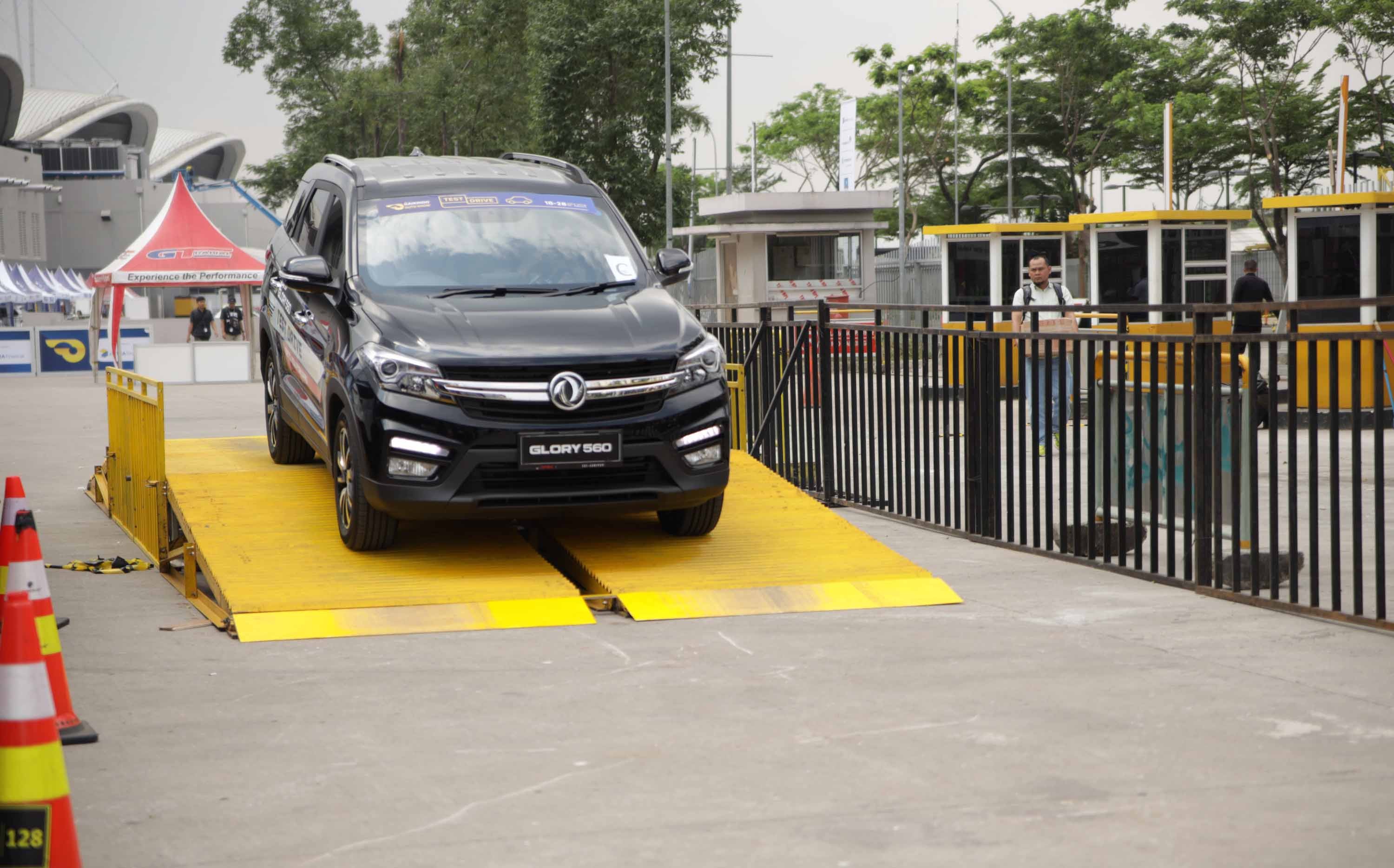 DFSK Raih Capaian Positif dan Apresiasi Positif di GIIAS 2019